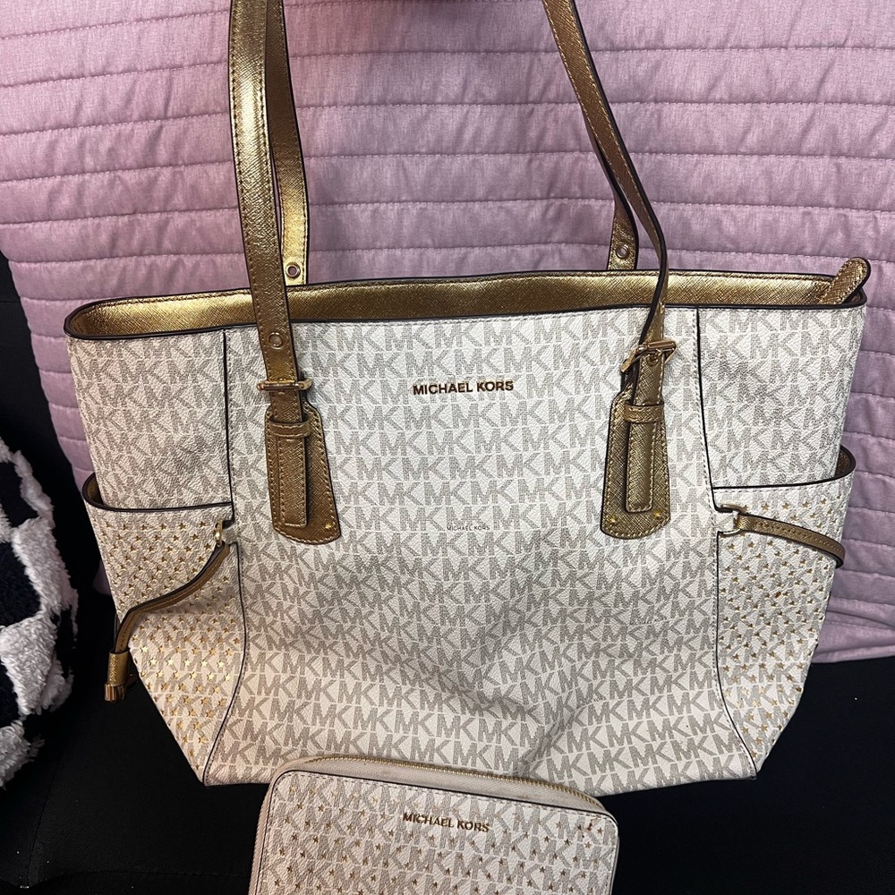 Michael Kors Bag & Wallet